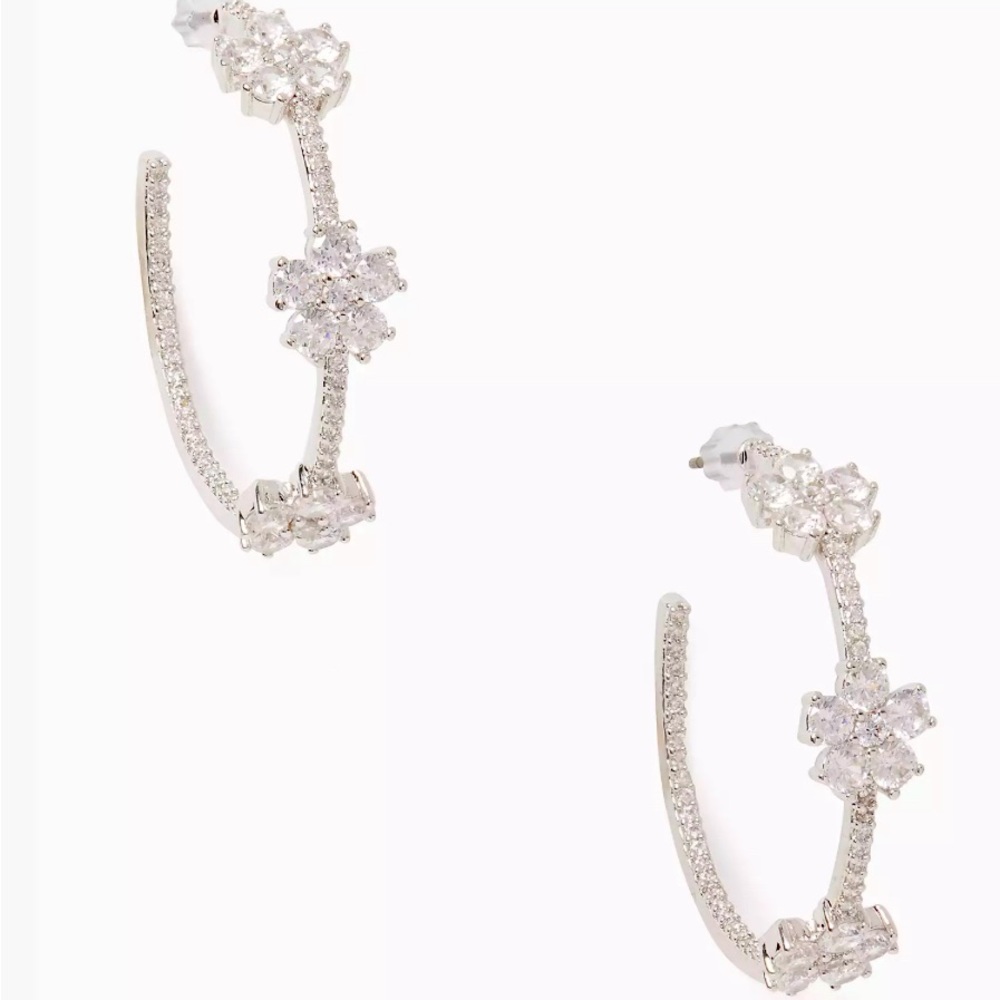 NWT KATE SPADE Gleaming Gardenia Flower Hoops